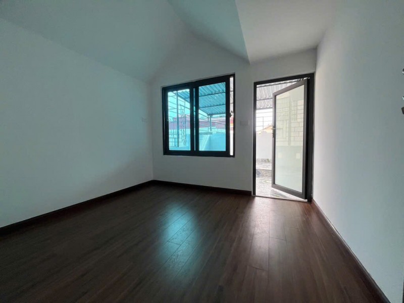 TRƯƠNG ĐỊNH-DT38M x 5 TẦNG, QUANH 5 TỶ-Ô TÔ QUA NHÀ- LÔ GÓC-2 THOÁNG-FULL NỘI THẤT