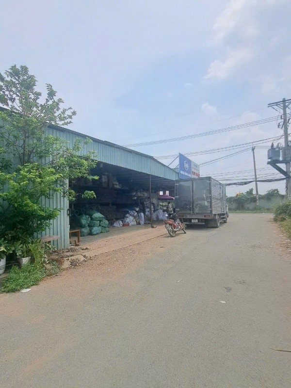 BÁN ĐẤT THỔ CƯ NGAY TRUNG TÂM QUẬN 9 - GIÁ HỜ 4.6 TỶ -  NGUYỄN XIỂN - 89M2 - SỔ HỒNG CHÍNH CHỦ