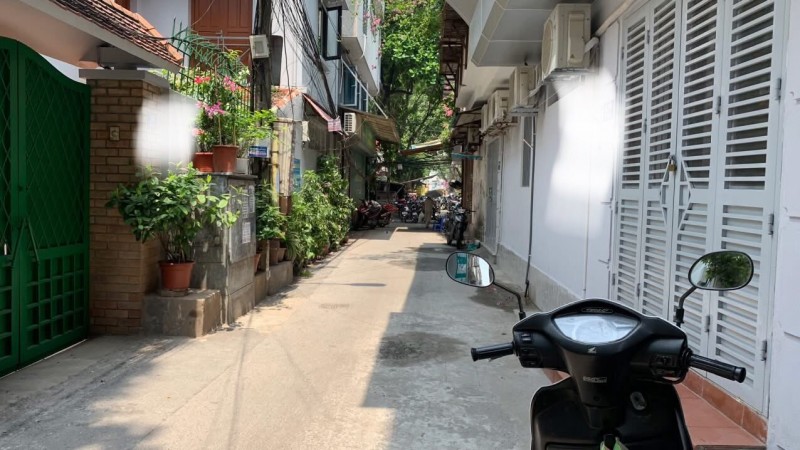 Cho thuê MBKD KD đỉnh Tập thể tầng 1 ngõ ô tô Phố Thành Công, 76m2, 1 tầng, 2 ngủ, 13 Triệu