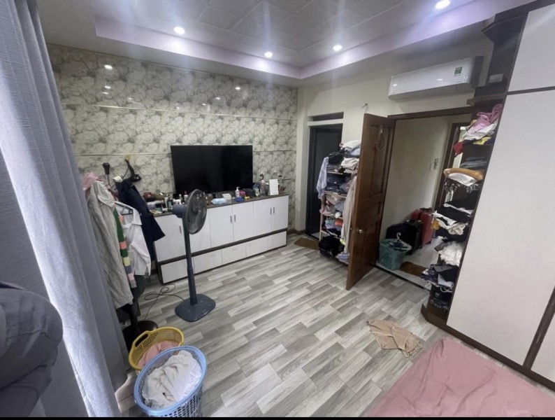 BÁN NHÀ 4 TẦNG  NGANG 4.91M _ THIẾT KẾ SIÊU ĐẸP- HẺM KIAMONING HUỲNH TẤN PHÁT– QUẬN 7 - NHỈNH 7 TỶ