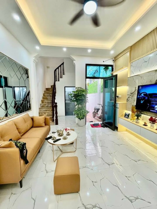 Phổ Hoàng Mai -  Trương Định - Hà Nội