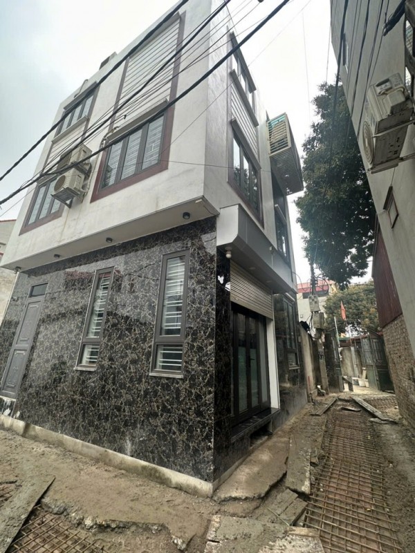 NHÀ 3 TẦNG LÔ GÓC FULL NỘI THẤT TIỆN ÍCH BẠT NGÀN THIẾT KẾ HIỆN ĐẠI