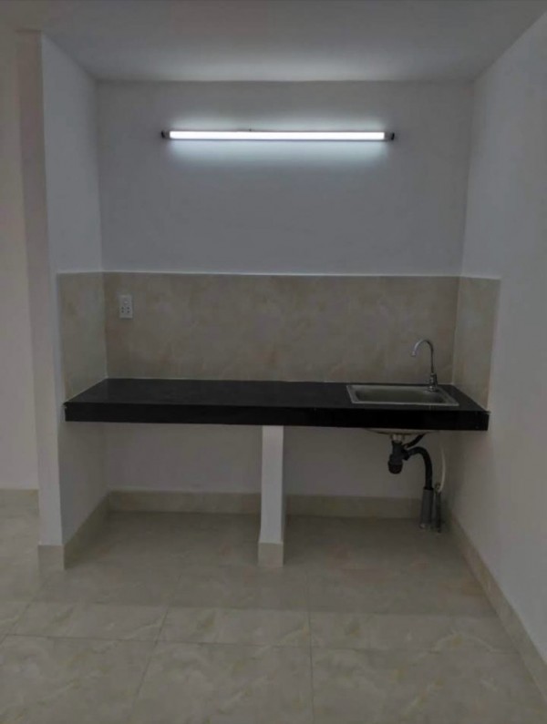 Nhà bán 2 tầng  hẻm kinh doanh rộng 6m, 4x10m, Đ. Âu Dương Lân Quận 8, giá 4,8 tỷ