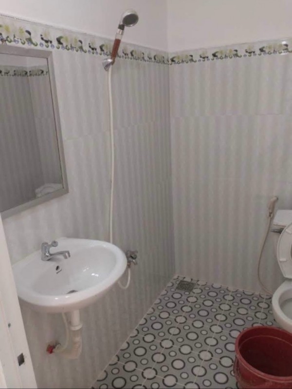 Nhà bán 2 tầng  hẻm kinh doanh rộng 6m, 4x10m, Đ. Âu Dương Lân Quận 8, giá 4,8 tỷ