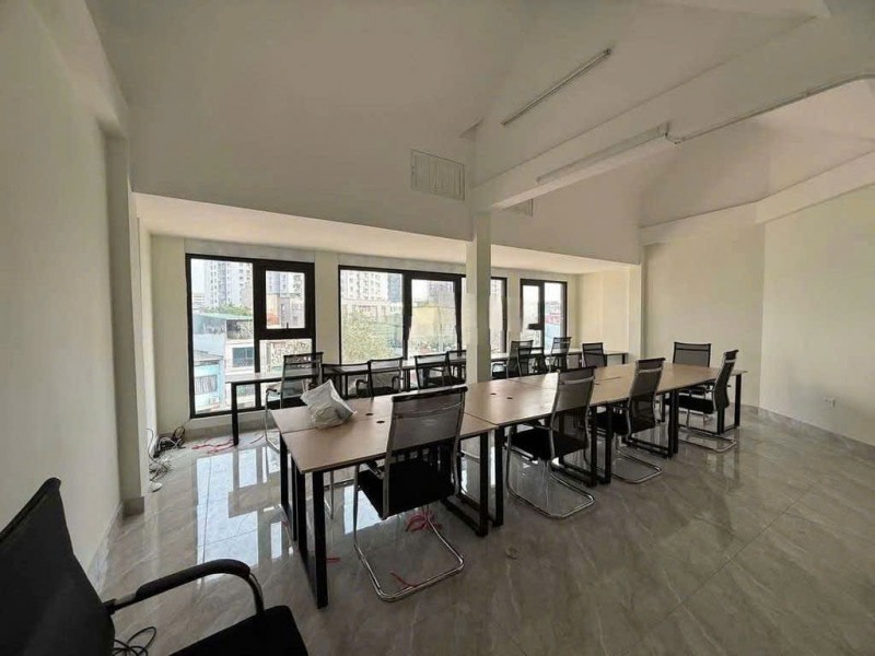 Cho thuê nhà ngõ 115 Định Công 4 tầng x 60m2, làm VP, Thời Trang,  Coffe, 25 Triệu