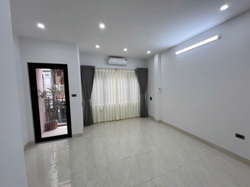 BÁN NHÀ BÙI XƯƠNG TRẠCH THANH XUÂN - NHÀ DÂN XÂY CHẮC CHẮN - DT 30M2 GIÁ HƠN 5 TỶ