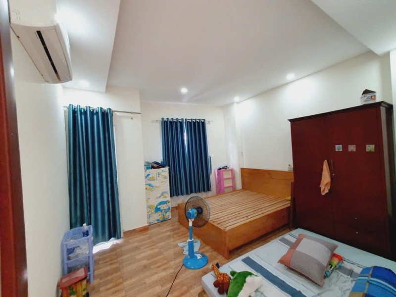 BÁN NHÀ ĐƯỜNG SỐ 6 DT 66m2 GIÁ 7.3 tỷ Linh Xuân Thủ Đức
