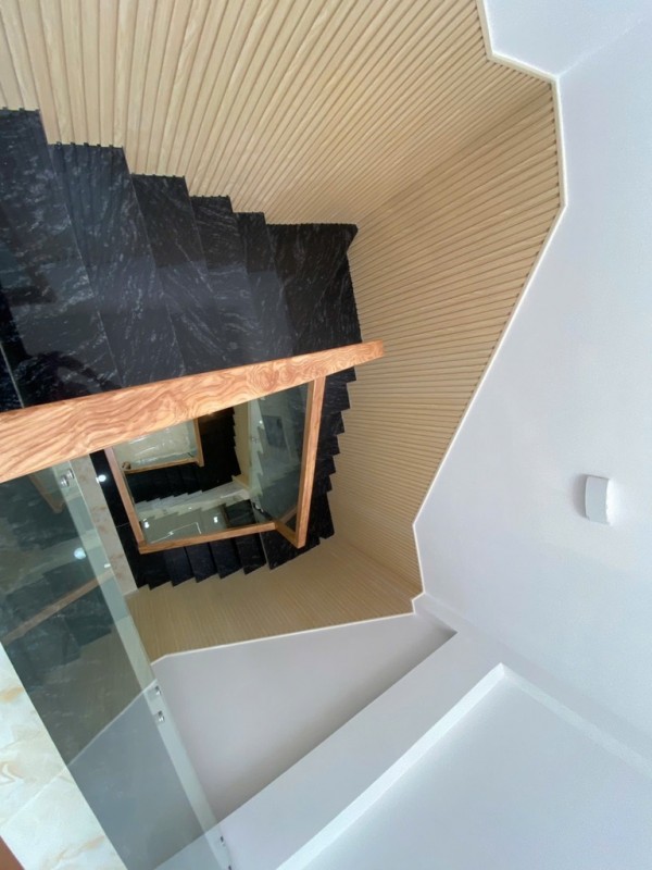Bán Nhà Lê Đình Cẩn - Tên Lửa Bình Tân - 3 Tấm Mới - Ngang Lớn 6m - Hẻm Xe Tải - Nhỉnh 5 Tỉ