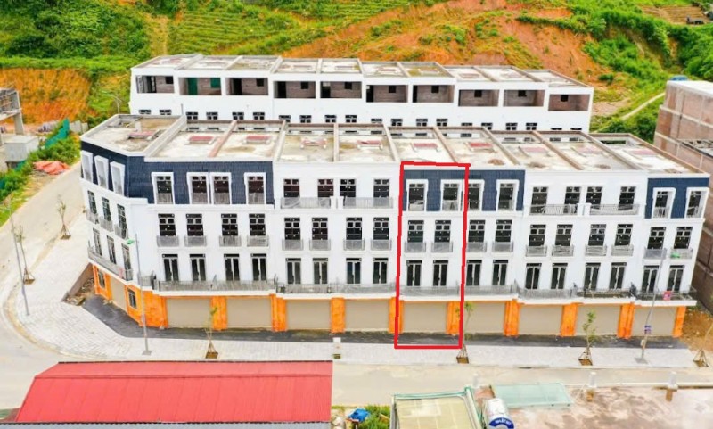 Sở hữu ngay căn liền kề xây sẵn 4 tầng vị trí trung tâm hành chính mới Sapa giá chỉ 5,8 tỷ.