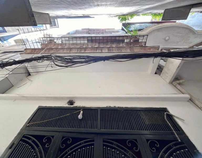 BÁN NHÀ KHƯƠNG TRUNG - 50m ra ô tô 2 mặt ngõ trước sau  giá 7,5 tỷ