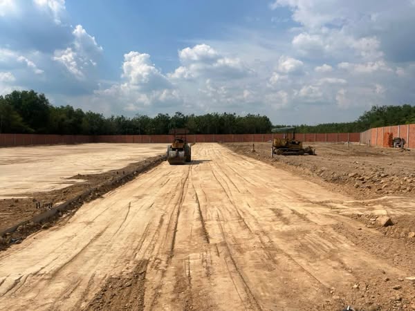 CẦN BÁN 13.831M ĐẤT SKC GIÁ 30 TỶ TẠI BÌNH DƯƠNG