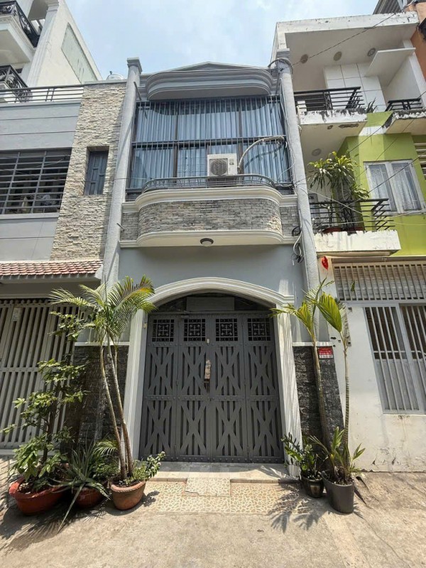 (Bán gấp) nhà 2 mặt hẻm,tại P3 Gò Vấp, sổ hồng riêng, xe hơi đỗ cửa !!