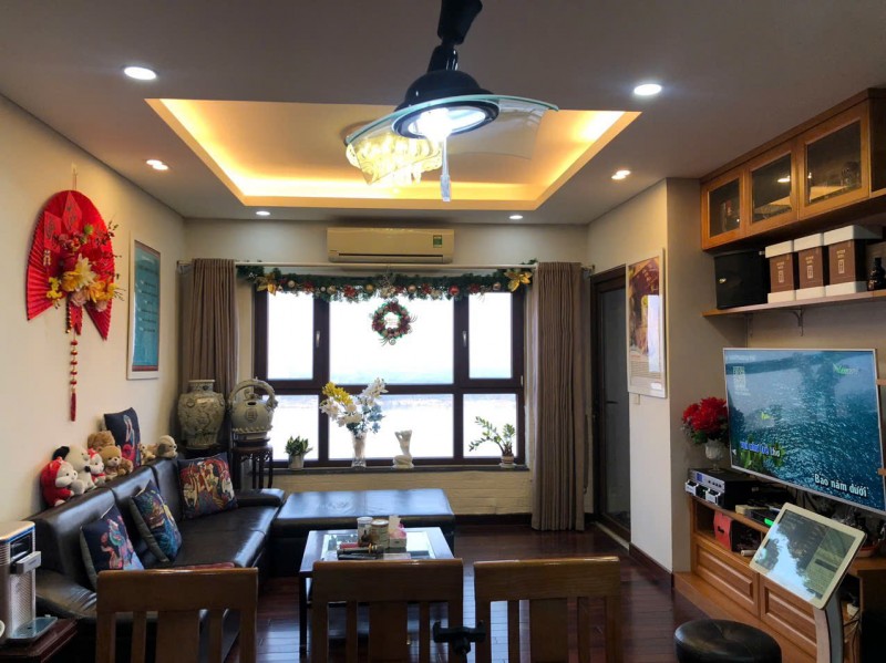 Bán Chung Cư số 1 Lương Yên, quận HBT 116m, 3 PN, 2WC giá 8,8 tỷ