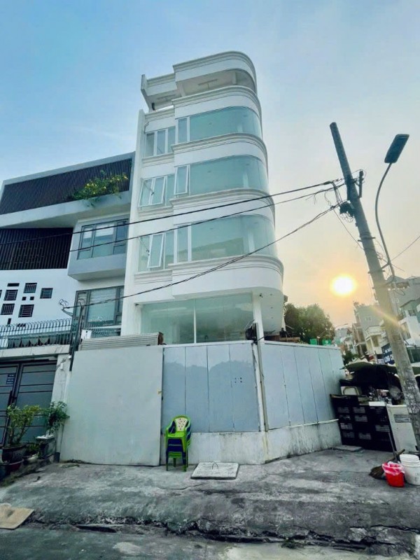 Bán Nhà Mặt Tiền Đường Hòa Hưng, P.13, Q.10 - 15x10m - 40 Tỷ