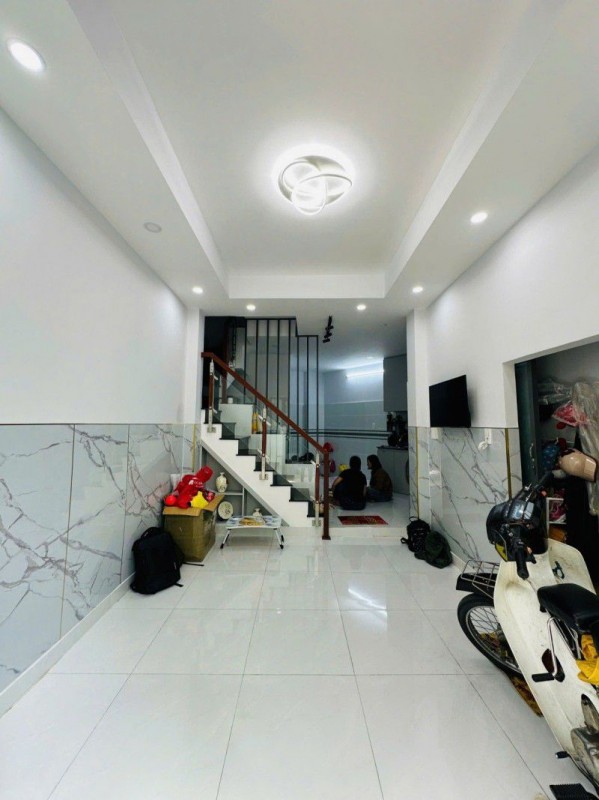 NHÀ MỚI BÌNH THẠNH  Ở LUÔN - CHỦ ĐỂ LẠI TOÀN BỘ NỘI THẤT ĐẸP - GẦN SÂN BAY, BÌNH THẠNH, QUẬN 1.