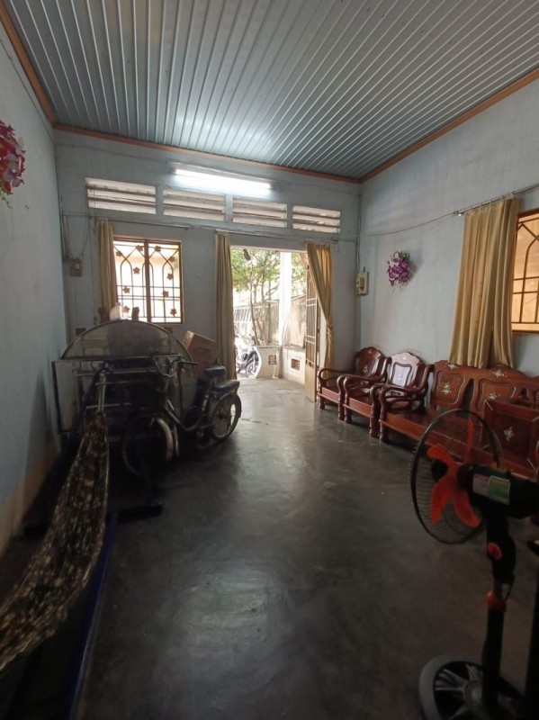 BÁN ĐẤT TẶNG NHÀ CẤP 4 SIÊU RỘNG CHỈ HƠN 50TR/M2 - NGAY TẠI NGÃ TƯ BÌNH THÁI KHÔNG DÍNH QUY HOẠCH -