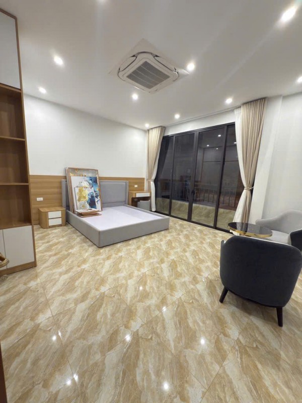 Bán nhà 5 tầng thang máy mặt ngõ phố Thụy Khuê, Tây Hồ, ô tô lùi cửa, ngõ nông, 40m, 11.5 tỷ
