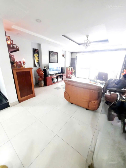 Nhà bán khu dân cư Trung Sơn giáp Him Lam Q.7, 100m2  ngang 5m, 4 tầng, 5pn, giá nhỉnh 17 tỷ