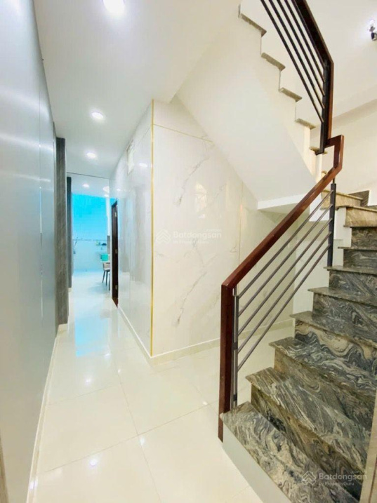 BÁN NHÀ NGUYỄN THỊ TẦN-DẠ NAM QUẬN 8 , 52m2, 4 PN , GIÁ 5 TỶ TL.