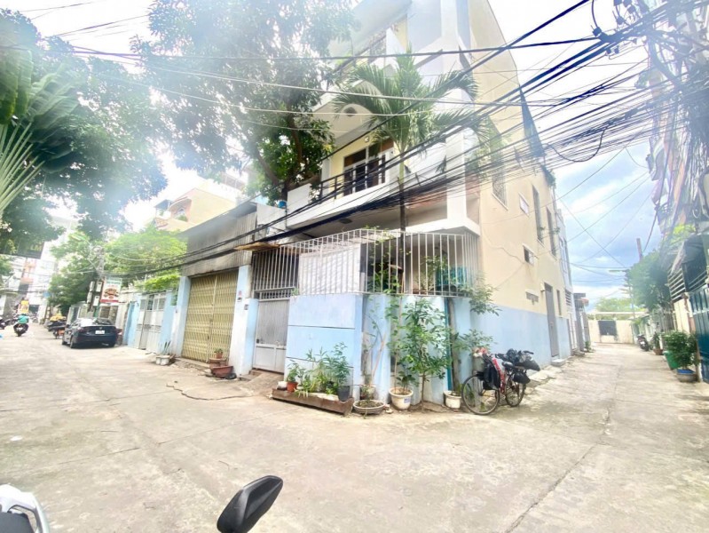 Bán Mảnh đất hẻm ô tô đường hiện trạng 6-7m dt 68.5m2 Giá 7.9 tỷ (tl) Liên hệ: Ngọc Bích Land