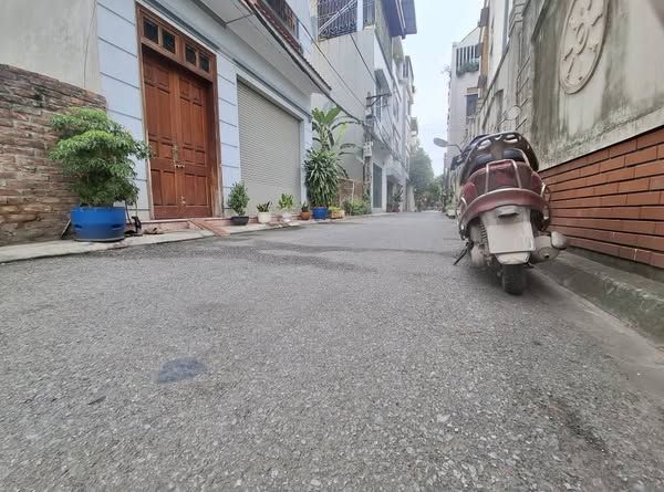 Bán Đất Thượng Thanh, Đức Giang. 55m nở hậu, oto tránh chỉ hơn 9 tỷ. LH 0936123469