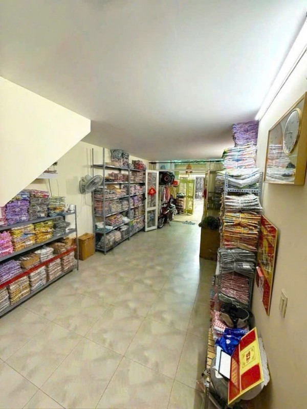 QUẬN 7 - PHƯỜNG TÂN KIỂNG. 240m2 - 7 PHÒNG - DÒNG TIỀN KHỦNG - NHỈNH 10T