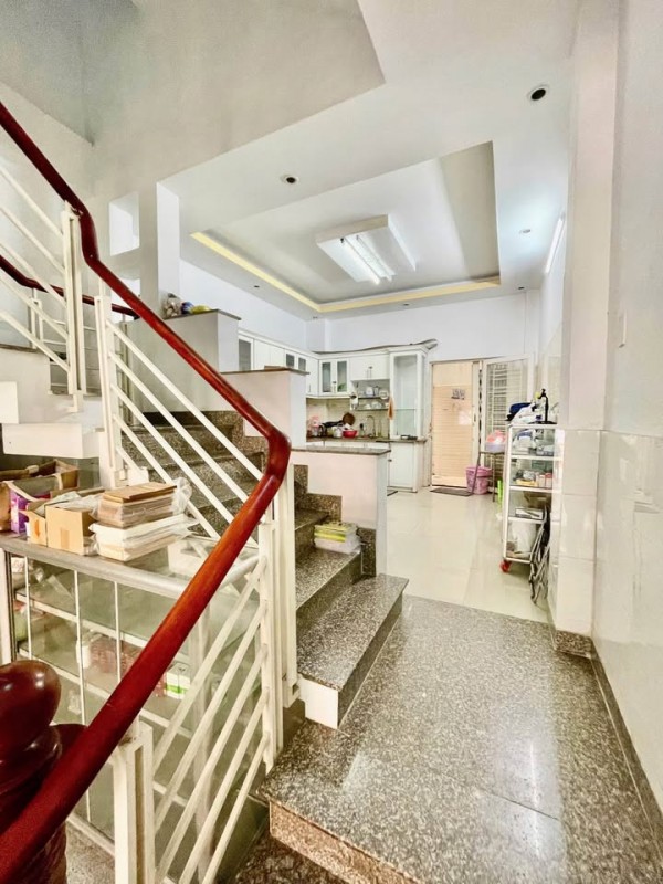 Nhà riêng đường Huỳnh Tấn Phát cách 50m. Hẻm thông tứ tung  chỉ 11.8 tỷ
 Lh Mr Tâm 0849131413