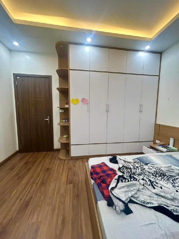 Nhà đẹp Vân Canh đường Trịnh Văn Bô 36m2 7 tầng thang máy Gara oto