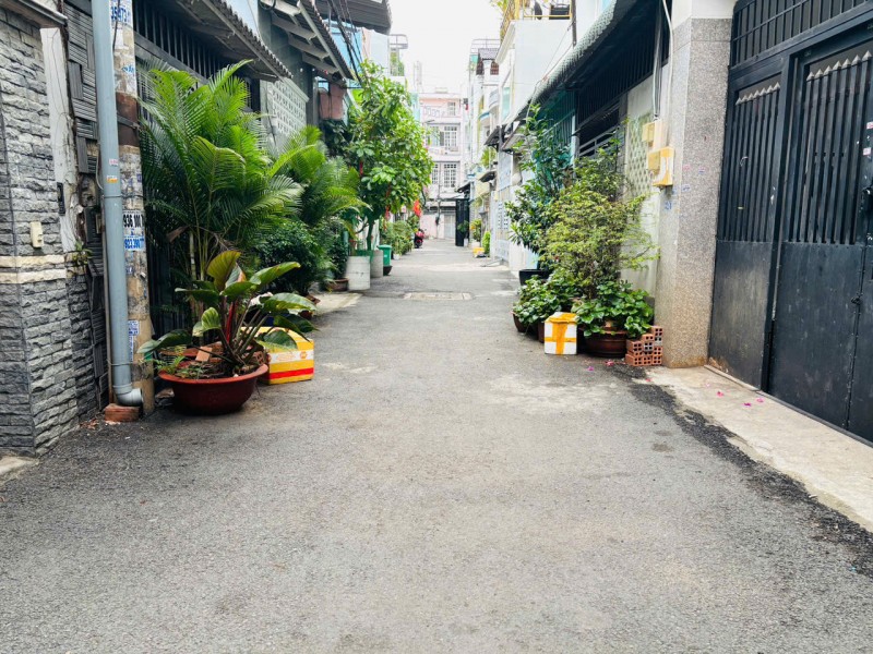 Bán nhà Gò Vấp gần Chợ Hạnh Thông Tây-Xe hơi ngủ nhà-53m2-Cho thuê 10tr-Chỉ 5 tỷ6