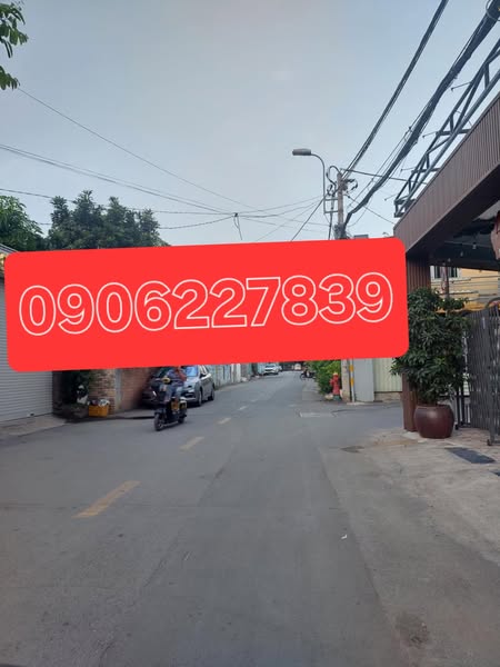 Nhà mặt tiền kinh doanh đa ngành nghề đường 28,gần bệnh viện Lê Văn Thịnh,Thủ Đức giá chỉ 10,7 tỷ