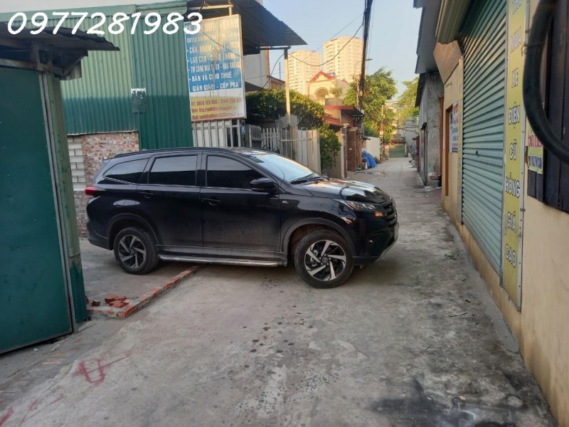 Nhỉnh 4 tỷ có 48m Di Trạch, ô tô 7 chỗ vào, lô góc