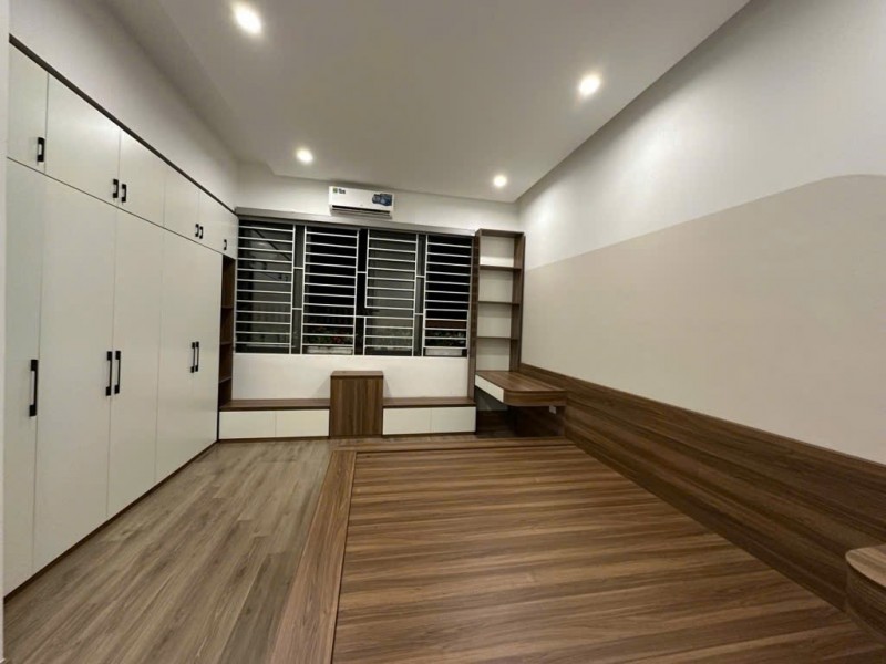 SIÊU HIẾM KIM NGƯU, HAI BÀ TRƯNG, Ô TÔ TRÁNH ĐỖ, KINH DOANH ĐỈNH, DÂN XÂY 70M x 5T NHỈNH 18 ĐỒNG