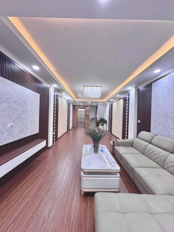 SIÊU PHẨM MỚI THÁI HÀ, ĐỐNG ĐA. – 45M2 5T MT 4M CHỈ 7,9 TỶ -THANG MÁY – VỊ TRÍ ĐẮC ĐỊA- GẦN PHỐ