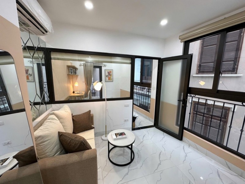Bán tòa 7 tầng thang máy phố Trần Quốc Hoàn, Cầu Giấy, mặt tiền bề thế hơn 6m, 82m, 24 tỷ.