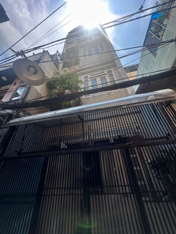 Bán nhà 3 tầng 35m2 Nguyễn Biểu Quận 5 giá 7,5 tỷ còn TL