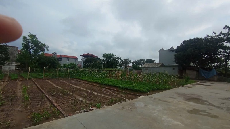 BÁN ĐẤT LƯƠNG TÀI, BẮC NINH. 90M2 * MT 5M * 1,88 TỶ. Ô TÔ TRÁNH,