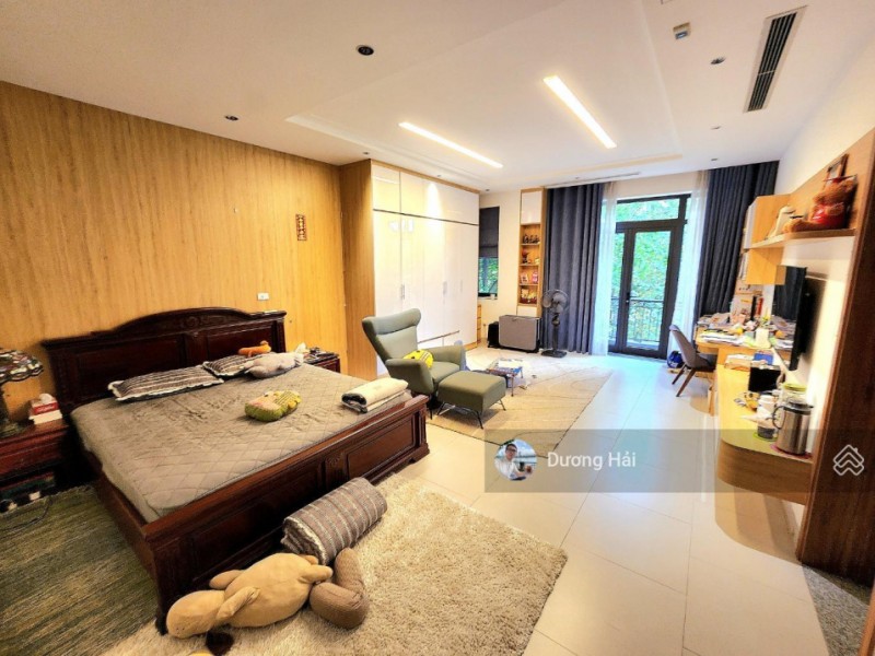 Bán nhà Phường Trung Hoà Cầu Giấy - 106m Phân Lô Ô Tô Văn Phòng Ở Ngay Ô Chờ Thang Máy