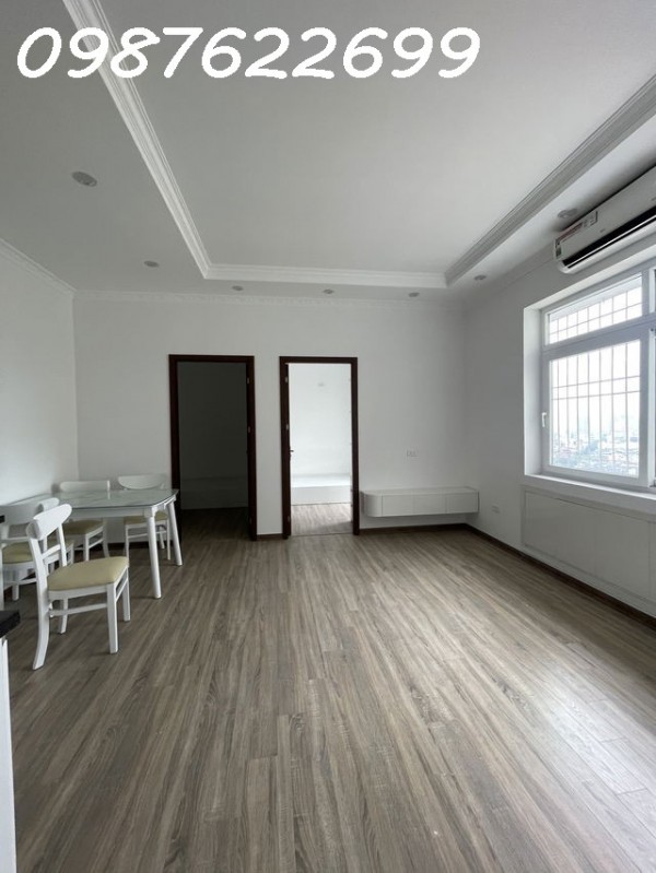 BÁN NHÀ TRUNG CƯ CẦU GIẤY – TẦNG TRUNG – THANG MÁY ~ 4 TỶ
