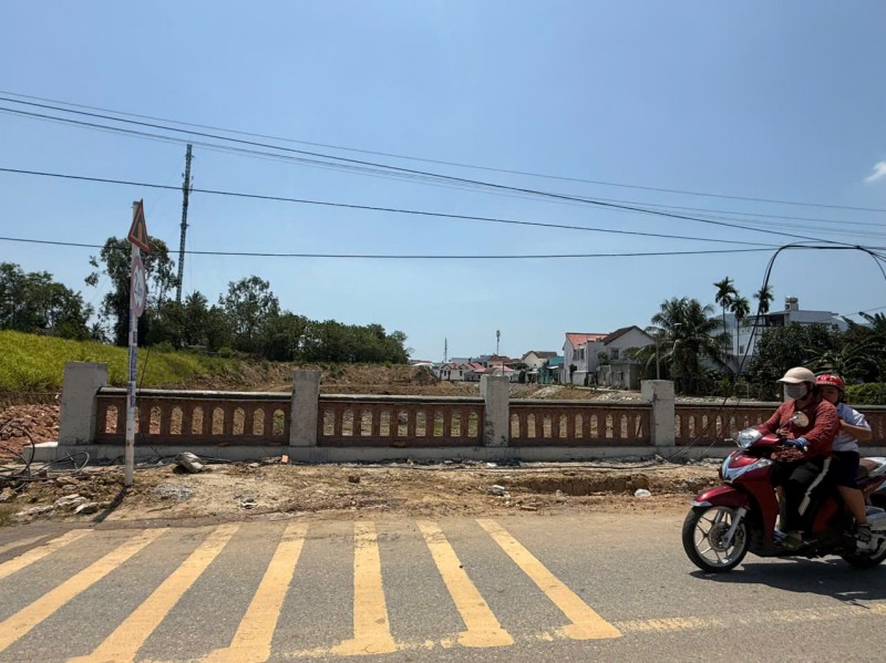 ⚡️Chủ Cần Bán Lô Thị Trấn Diên Khánh 

- Mặt đường nhựa Phan Chu Trinh giáp Ranh ( KĐT Nam Sông