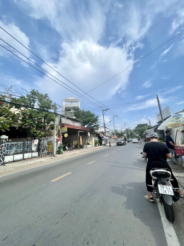 Bán đất mặt tiền kinh doanh Tô Ngọc Vân, Phường Thạnh Xuân, Quận 12, 1400m2 , ngang khủng 33m , giá
