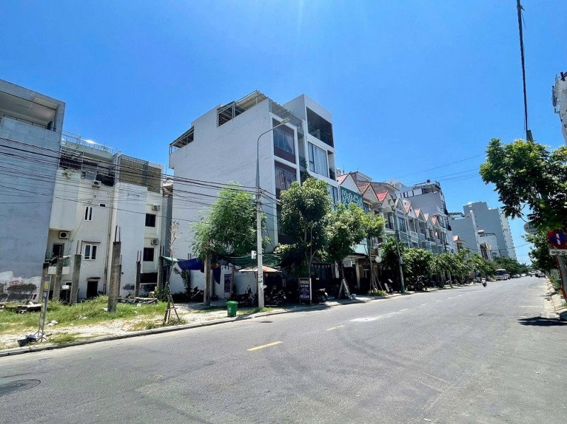 BÁN ĐẤT MẶT TIỀN ĐỖ BÁ, TRỤC ĐƯỜNG THÔNG BIỂN VÀ SÔNG