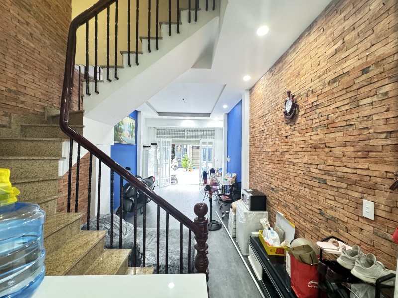 MẶT TIỀN CỰC HIẾM NGAY TRUNG TÂM Q11 - 4 TẦNG 4PN 3WC - CHỈ 7.85 TỶ