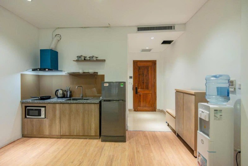 Mặt Phố Phan Kế Bính. Toà CCMN  98m2 , Vỉa Hè Rộng  , 17 phòng full nội thất, Sẵn Vận Hành , Dòng