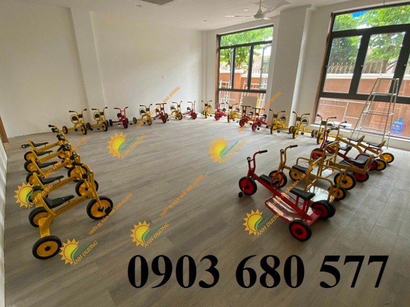 Xe đạp 3 bánh nhập khẩu cho trẻ em mầm non