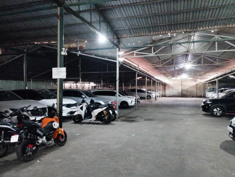 Bán nhà Kho Mặt tiền đường Bình Quới - Thanh Đa, DT: 30x69m, Cấp 4, cho thuê, 250 tỷ.