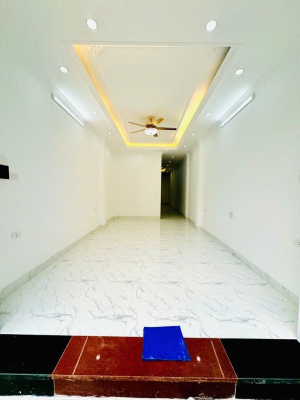 BÁN NHÀ 5 TẦNG, 6 PHÒNG NGỦ, VỊ TRÍ VÀNG THƯỢNG THANH - LONG BIÊN - GIÁ NHỈNH 8TỶ