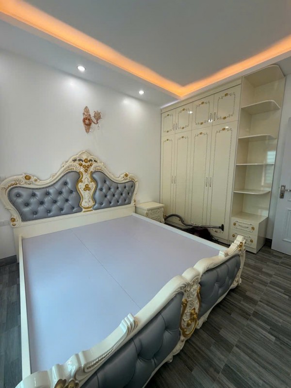 CHỦ ĐẦU TƯ UY TÍN - THANG MÁY  - BA GÁC PHI VÈO VÈO - HAI BÀ TRƯNG - NHÀ 5 TẦNG ĐẸP MỚI ĐẸP LUNG