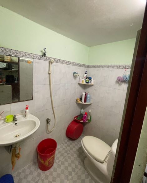 NHÀ ĐẸP TÂN PHÚ - 2 TẦNG BTCT - CÁCH 20M HX TẢI THÔNG - 32M2 - Sổ A4 - CHỈ 4,2 TỶ