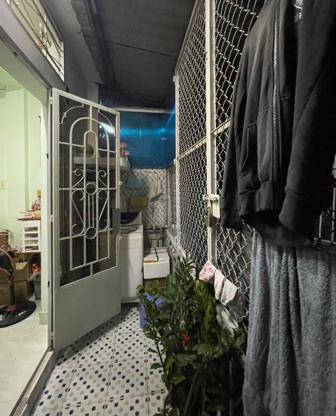 NHÀ ĐẸP TÂN PHÚ - 2 TẦNG BTCT - CÁCH 20M HX TẢI THÔNG - 32M2 - Sổ A4 - CHỈ 4,2 TỶ