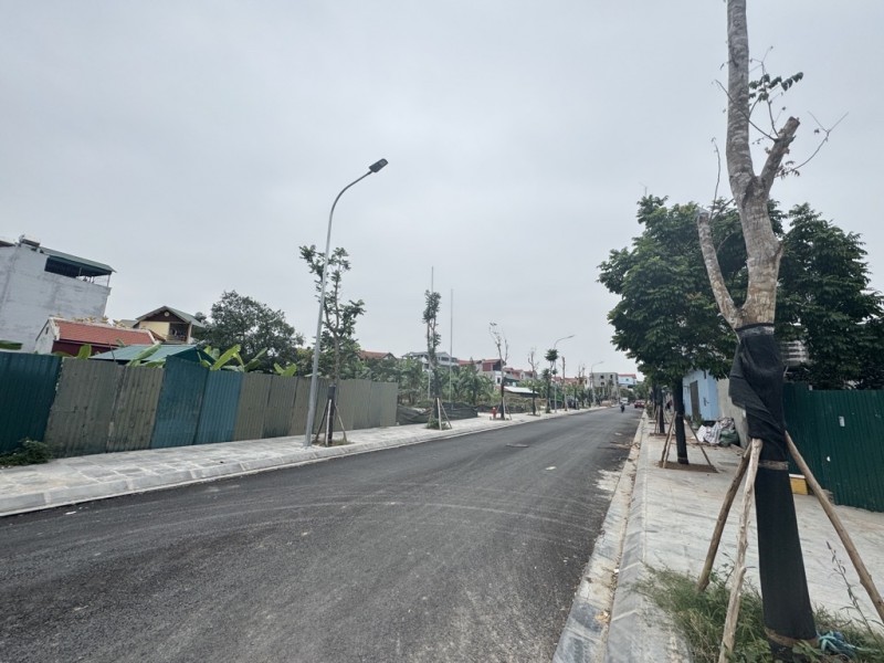 BÁN LÔ ĐẤT LÔ GÓC TRUNG TÂM THỊ TRẤN ĐÔNG ANH – NGÕ 2 Ô TÔ TRÁNH – THÔNG TỨ TUNG HƠN 100TR/1M